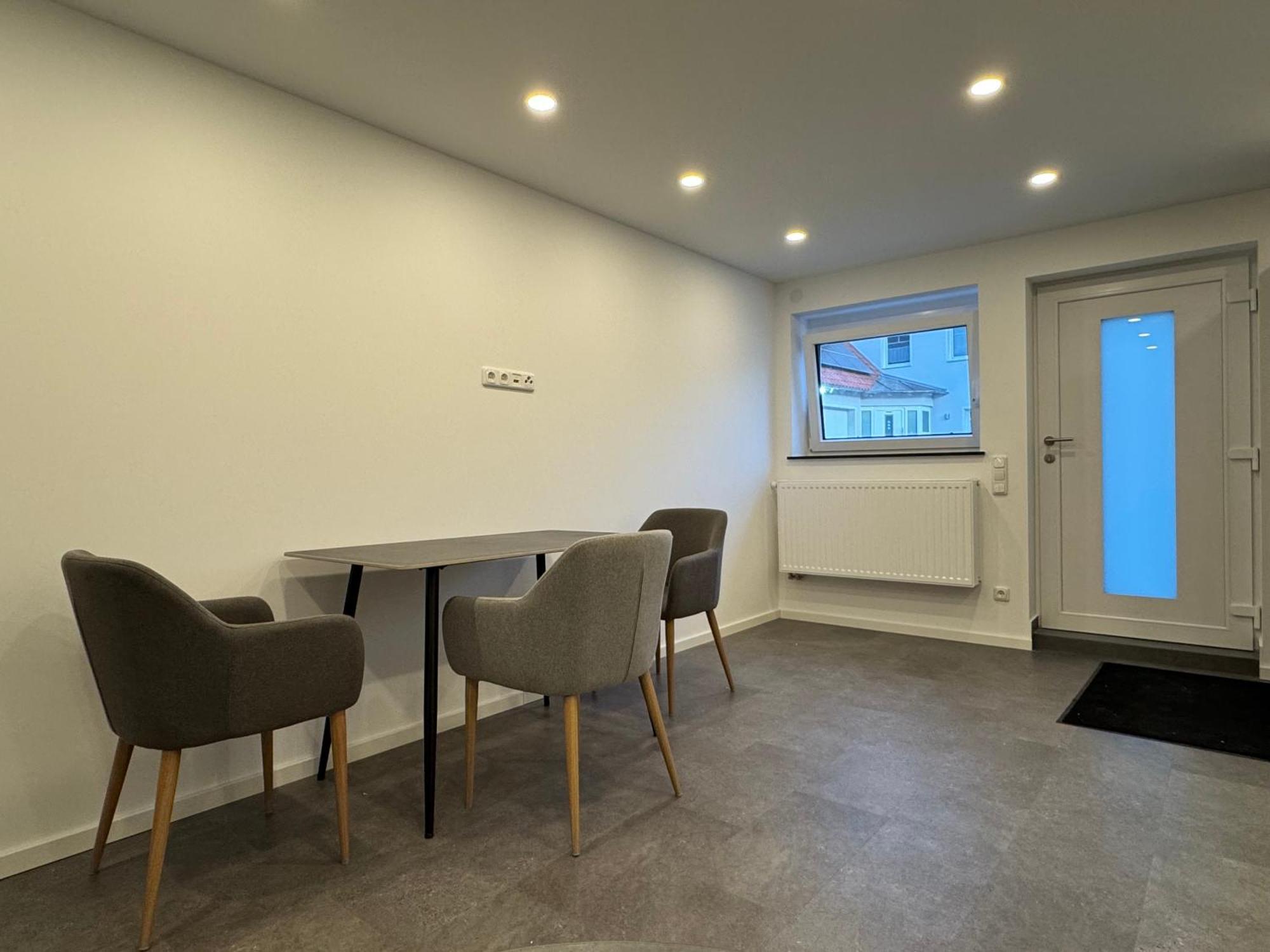 W&P Living Wohnung Mit Ausblick - Parkplatz Biberbach  Bagian luar foto